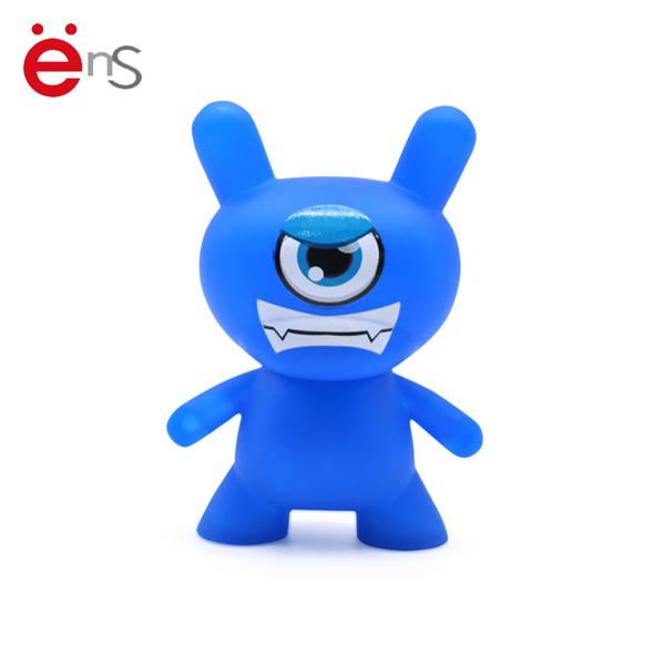 3D Anime Figure Toys , NFT Vinyl Toys For Baby Non phthalate pvc Material 2